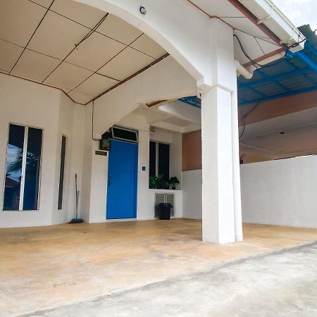 Tamu Place @ Bayas Indah Kuala Terengganu Exterior photo
